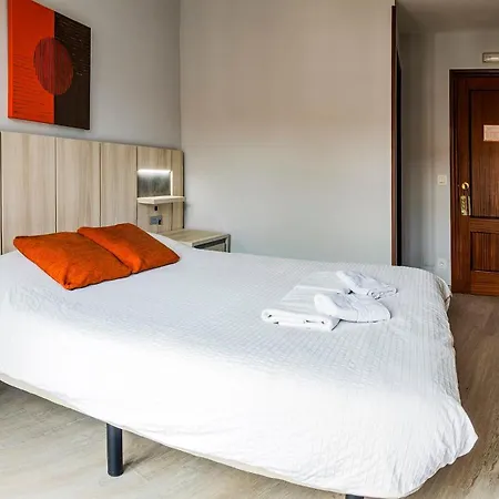 Rural En Solanas Hotel