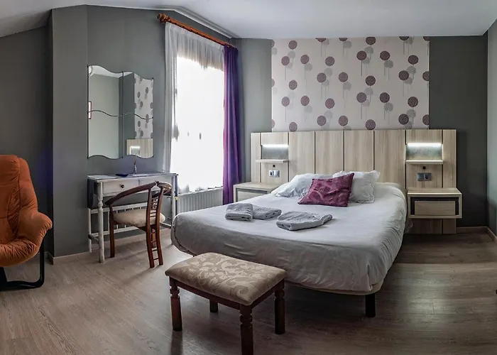 Rural En Las Solanas Hotel