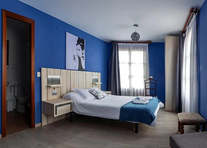 Rural En Las Solanas Hotel *