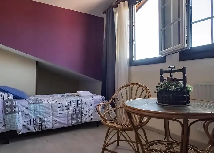 Rural En Solanas מלון *